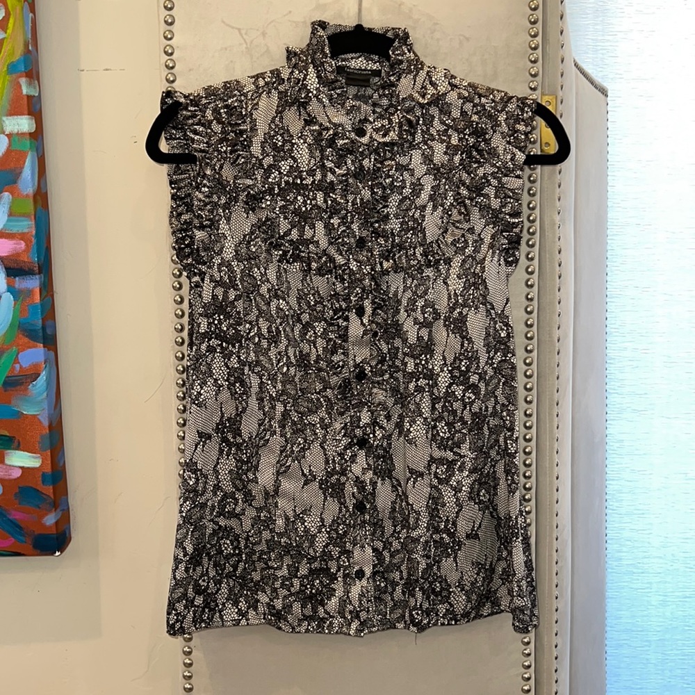 Fashionista 100% Silk Ruffle Front Lace Print Sleeveless  top Size S